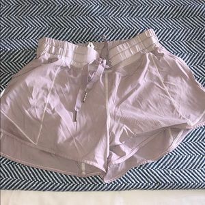 Lululemon Shorts size 6